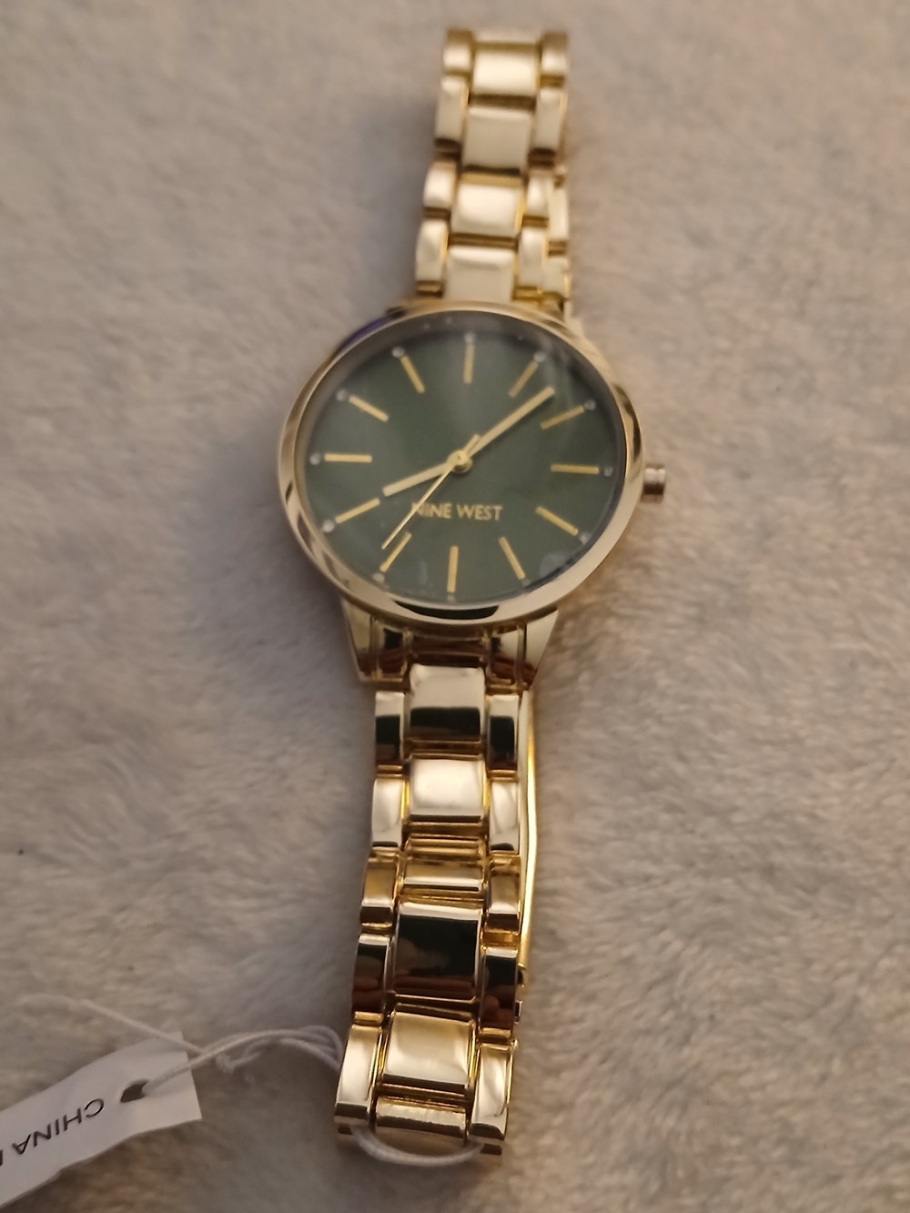 NINE WEST Gold-Tone Mens/Unisex Large Black Dial Watch NWT + NEW BATTERY